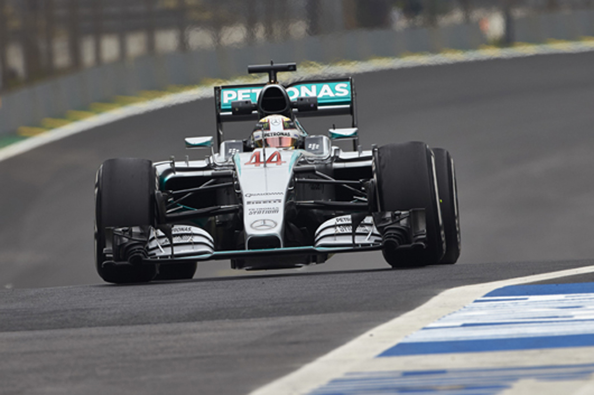 メルセデス、W07に急進的なコンセプトを採用？