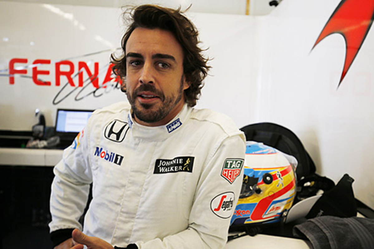 フェルナンド・アロンソ、2016年もマクラーレンで走ることを確約