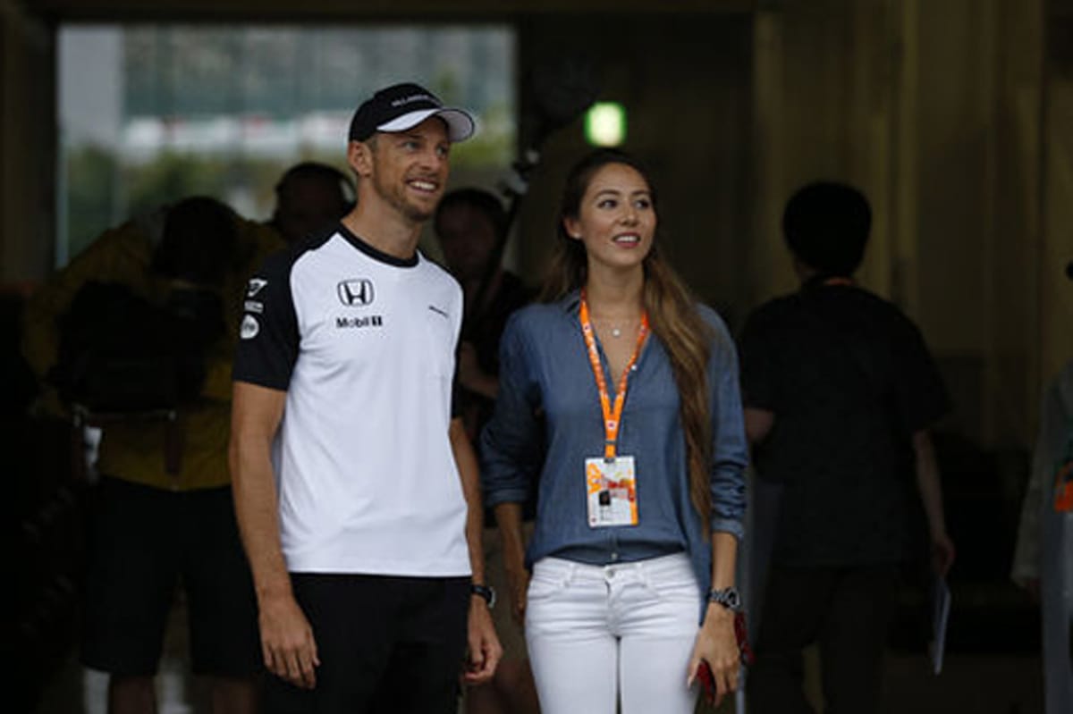 ジェンソン・バトンと道端ジェシカが離婚へ