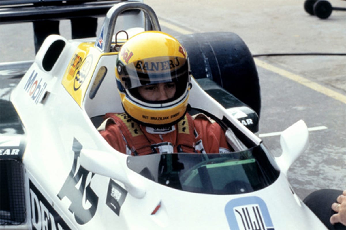 フェリペ・マッサ、アイルトン・セナの始めてのF1カーで走行
