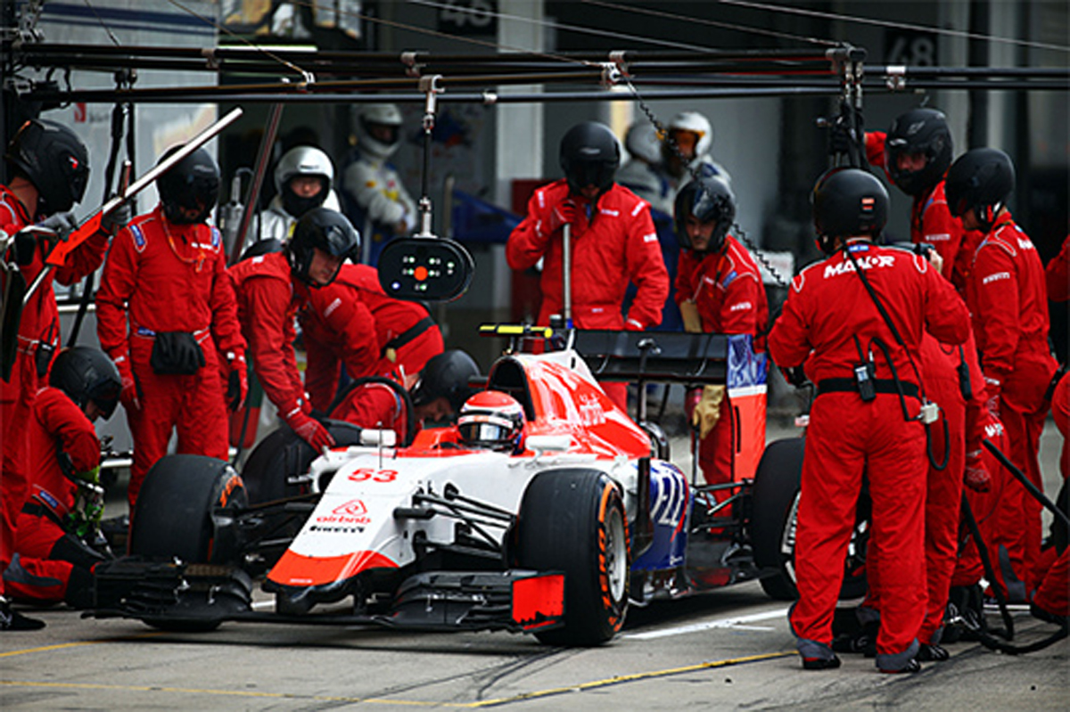 ピレリ、F1レース中のタイヤ選択のライブ情報配信に取り組む