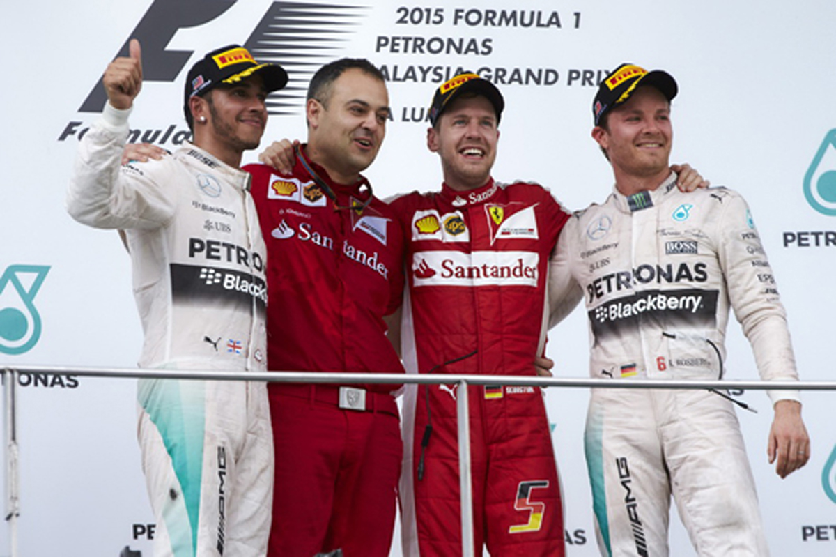メルセデス 「ナンバー1ドライバーを決められるフェラーリは有利」