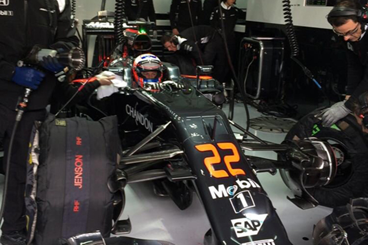 マクラーレン・ホンダ、MP4-31でテストを開始