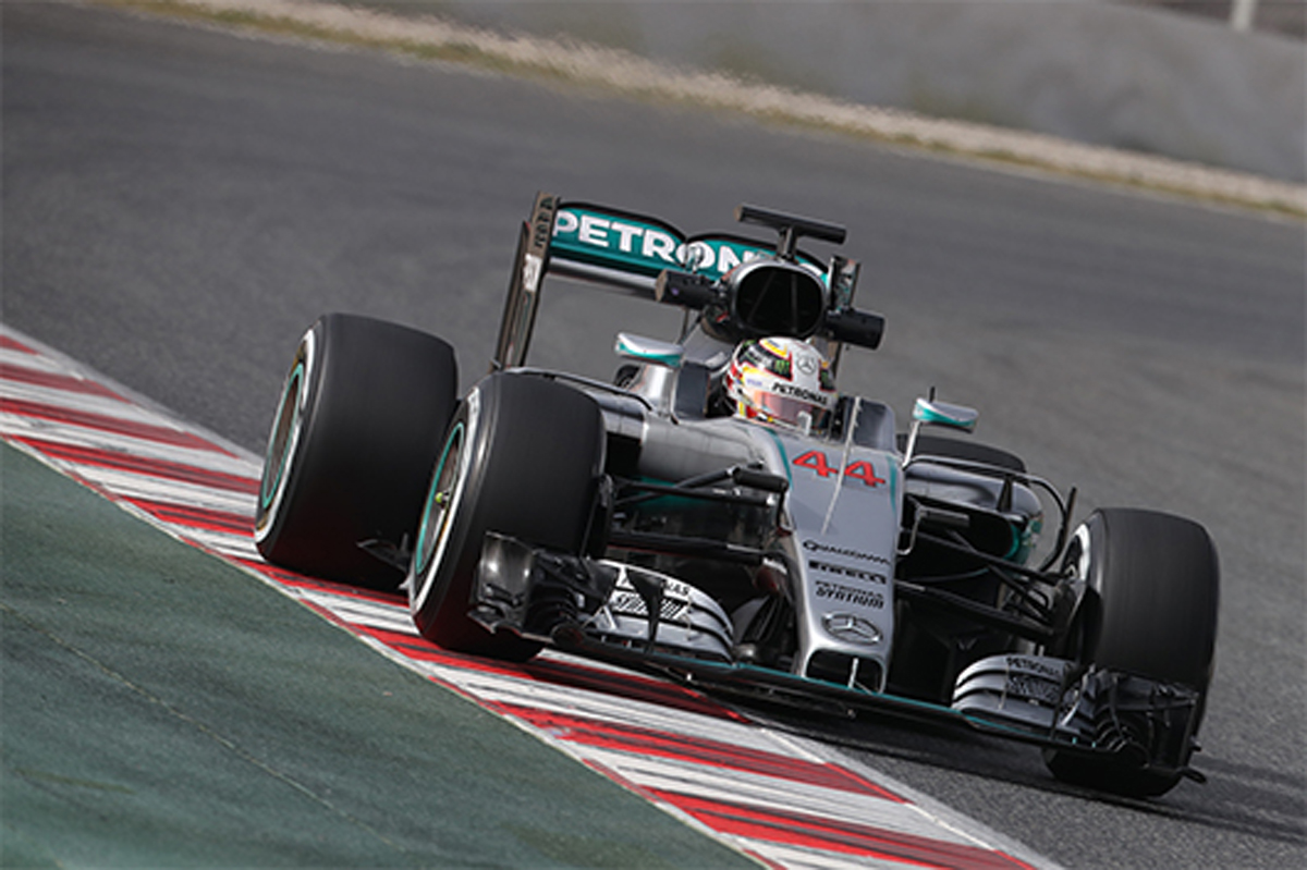 ルイス・ハミルトン、W07は「昨年マシンととても良く似ている」