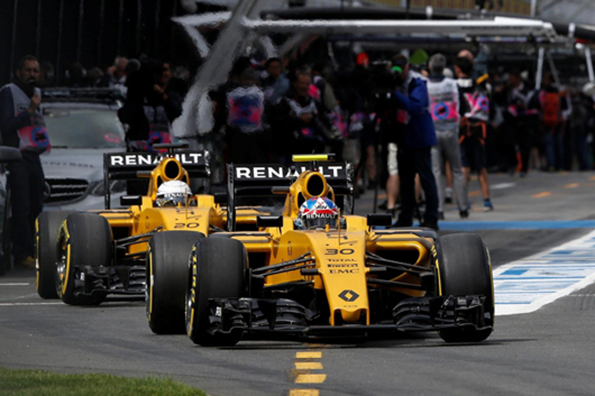 ルノー:F1オーストラリアGP 初日レポート