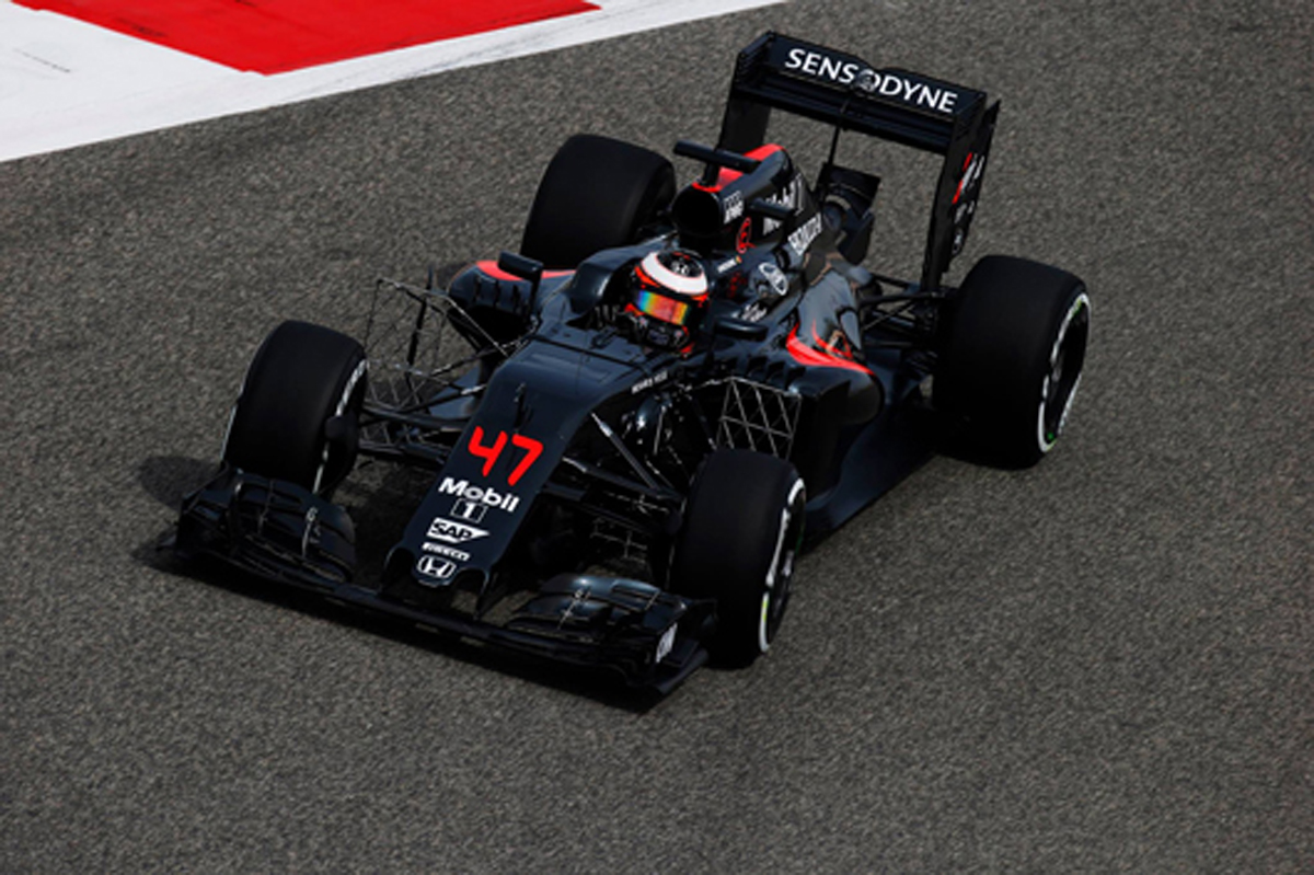 マクラーレン・ホンダ：ジェンソン・バトンが3番手 / F1バーレーンGP 初日