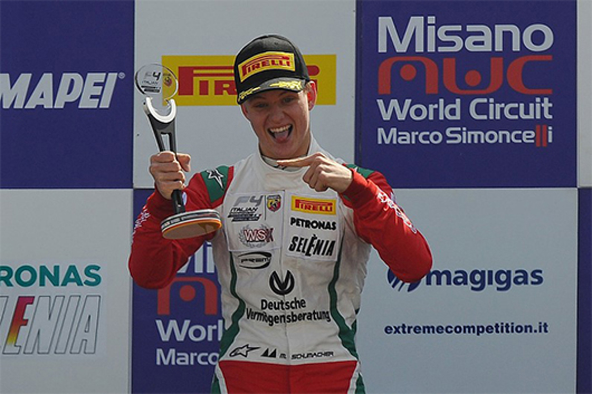 ミック・シューマッハ、イタリアF4の開幕戦で2勝
