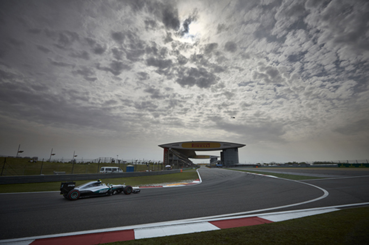 メルセデス:F1中国GP 初日レポート