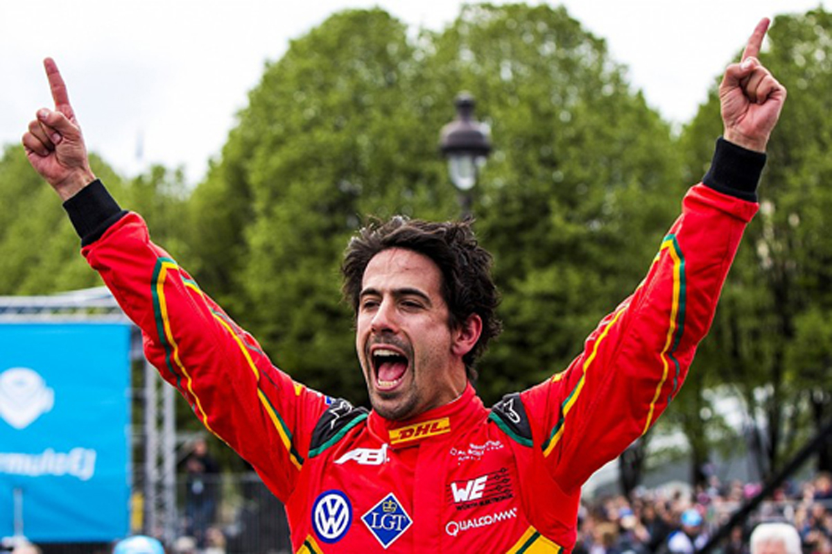 フォーミュラE 第7戦 決勝:ルーカス・ディ・グラッシが圧勝