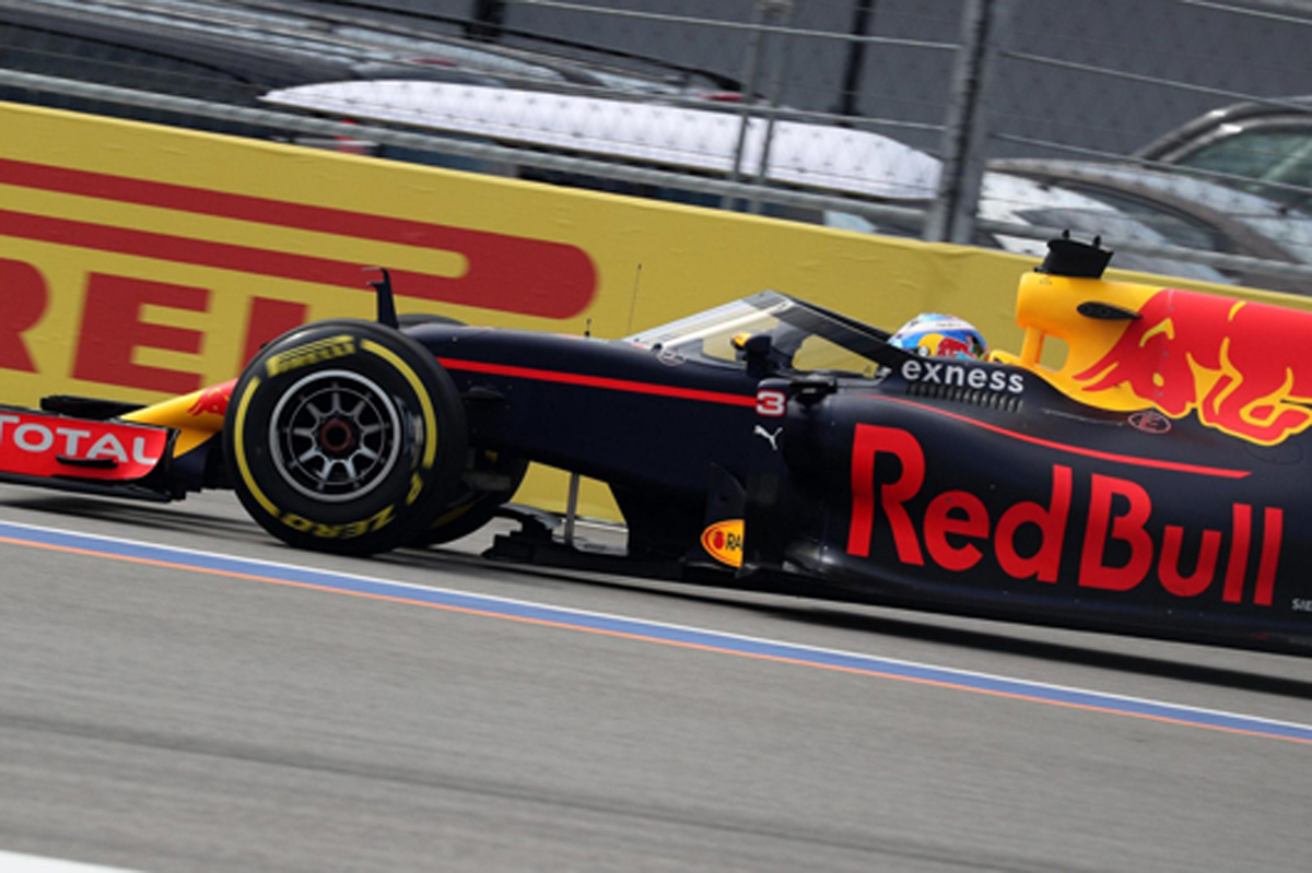 F1ロシアGP フリー走行1回目：ニコ・ロズベルグがトップタイム