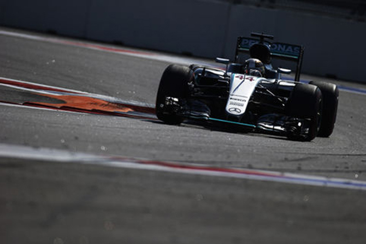 F1ロシアGP フリー走行3回目：ルイス・ハミルトンがトップタイム