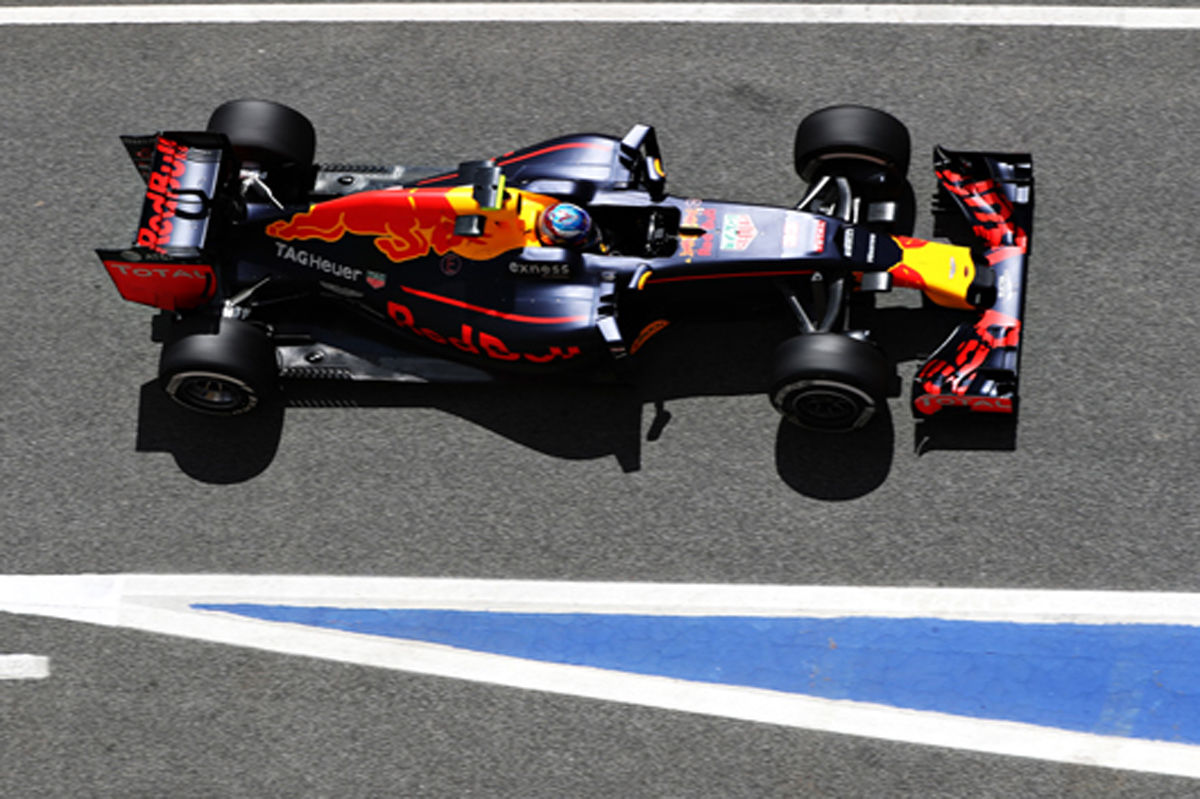 レッドブル、ルノーとの新F1エンジン契約を準備