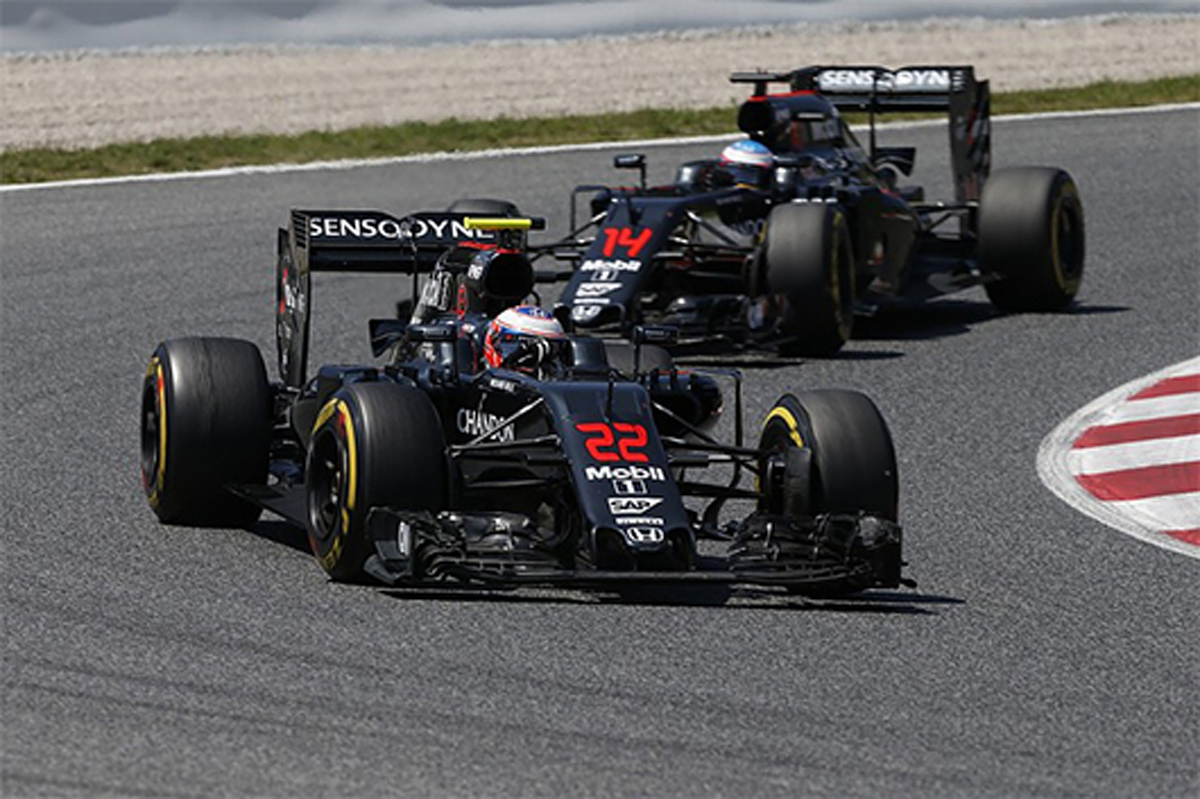 ホンダ、F1エンジン供給を強制する新レギュレーションに不満