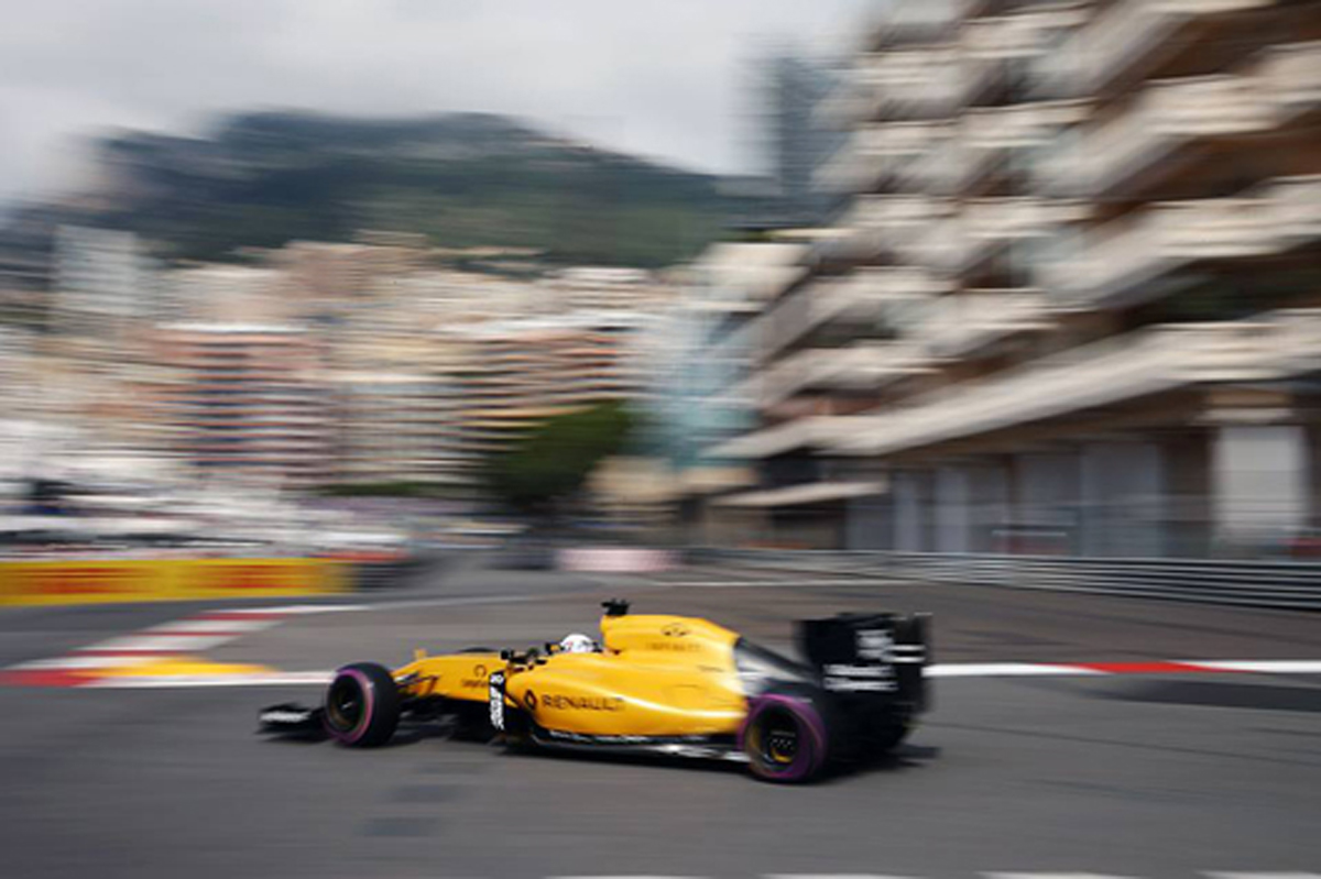 ルノー:F1モナコGP 初日レポート
