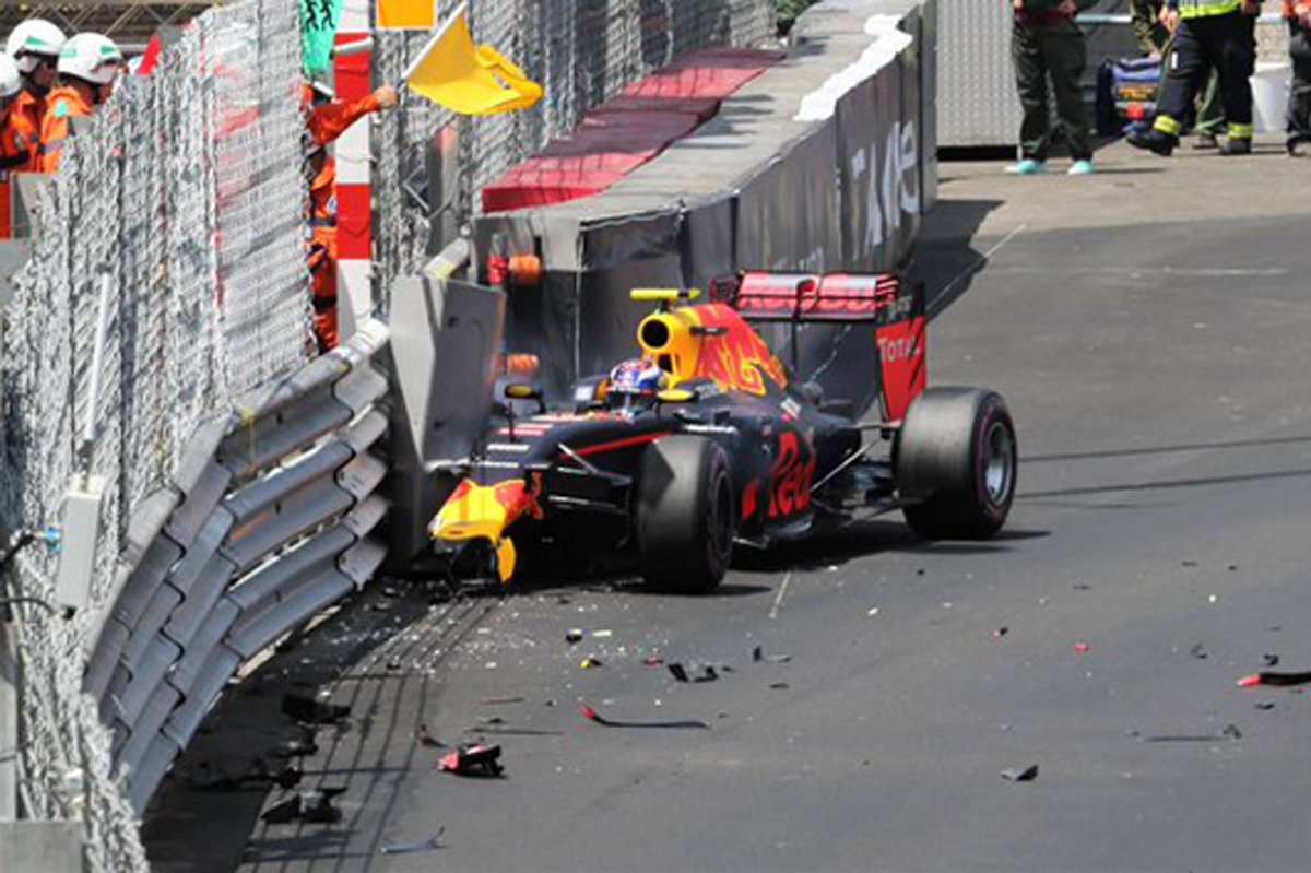 マックス・フェルスタッペン、クラッシュでQ1脱落 / F1モナコGP 予選