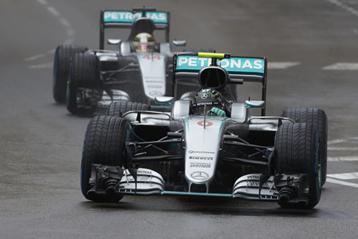 メルセデス、F1モナコGPでの“意外”なチームオーダー