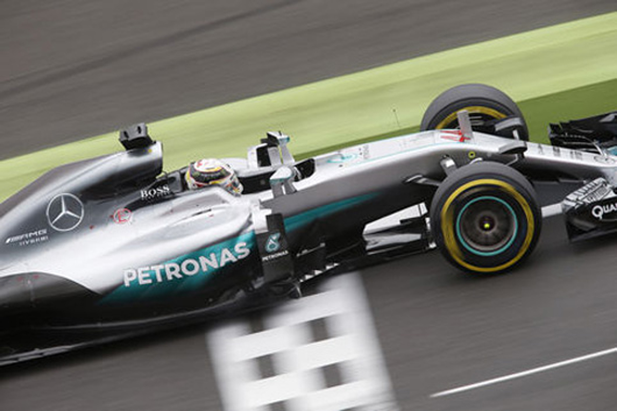 F1イギリスGP 予選:ルイス・ハミルトンがポールポジション