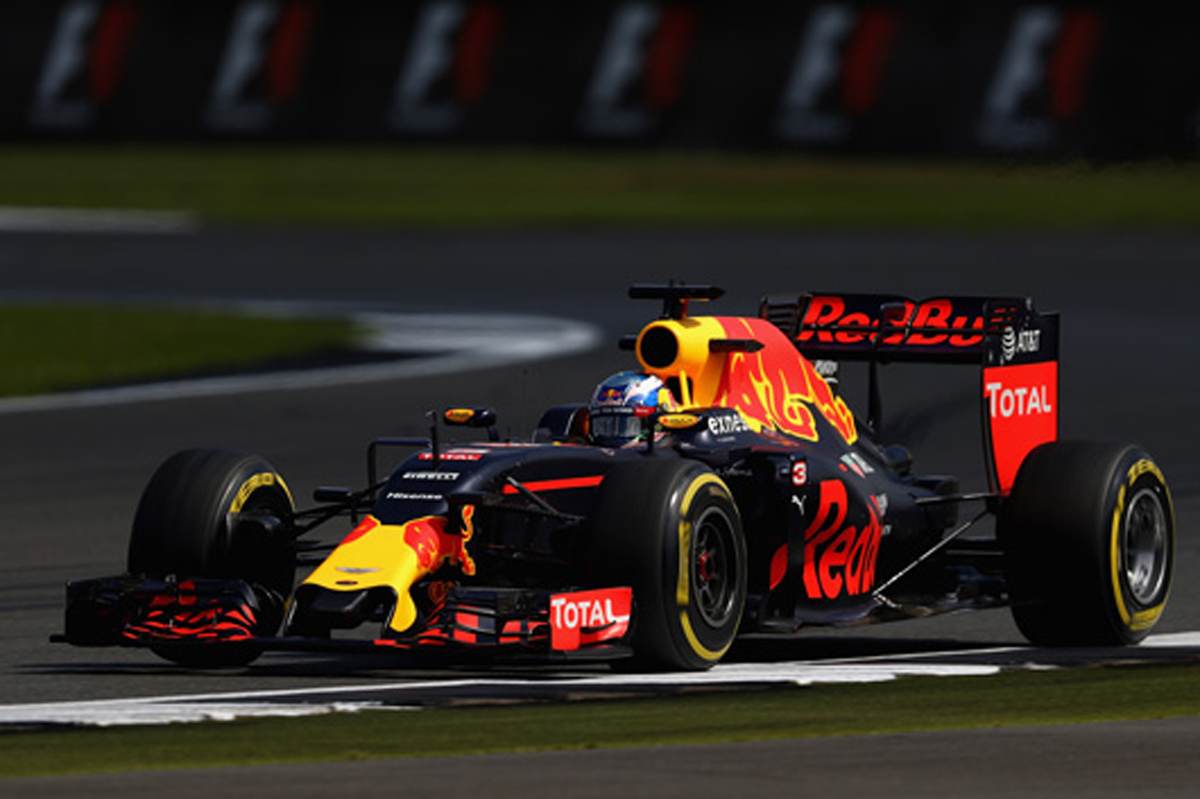 レッドブル:F1イギリスGP 初日レポート
