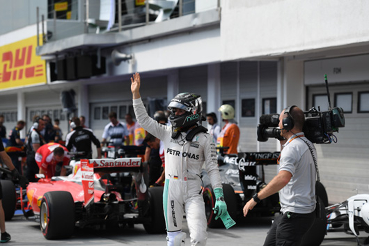 メルセデス：ロズベルグが土壇場で逆転ポール / F1ハンガリーGP 予選
