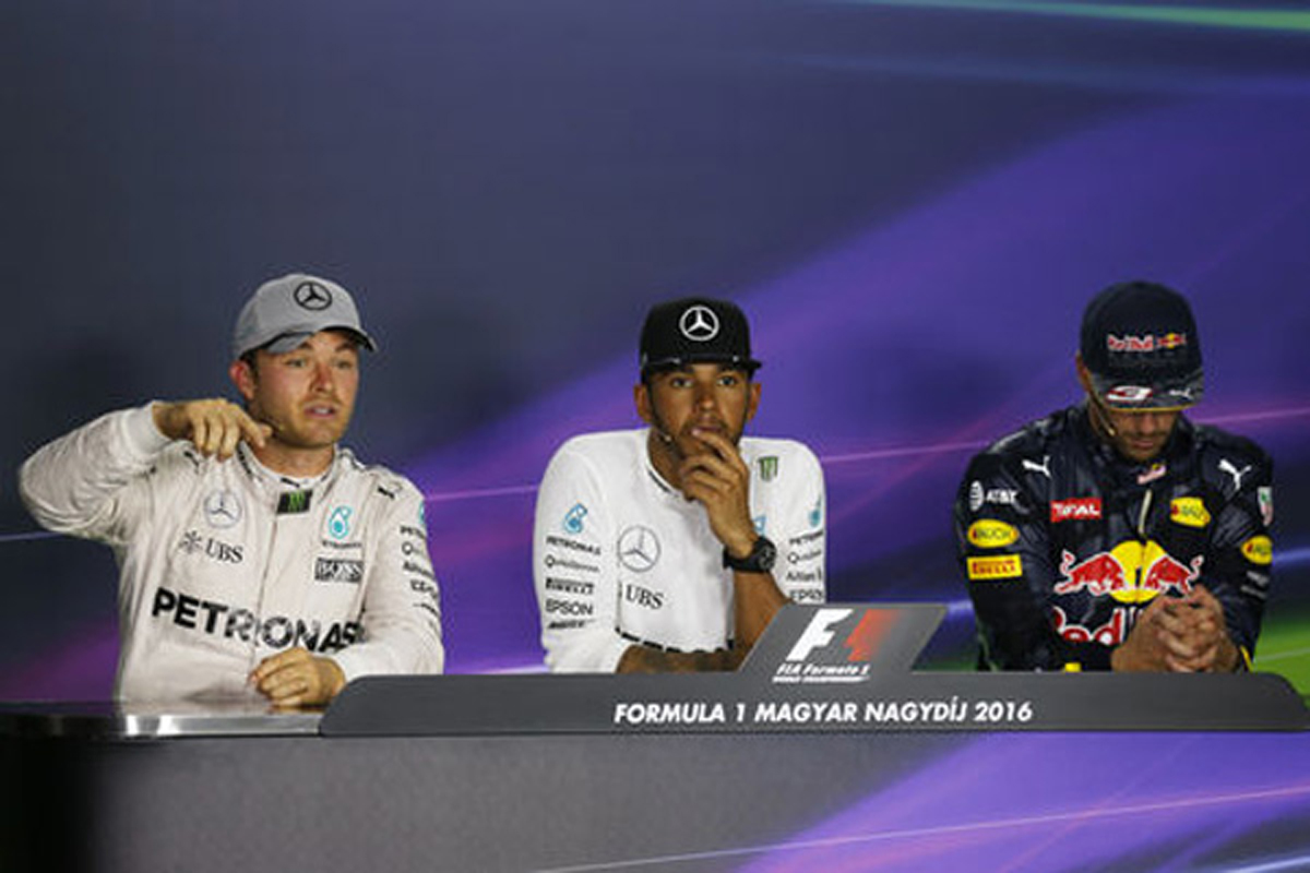 ルイス・ハミルトンとニコ・ロズベルグ、イエローフラッグの解釈で対立