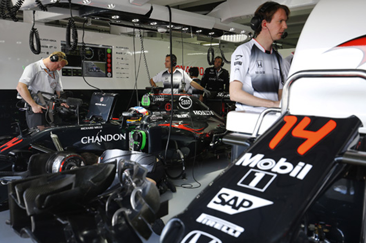 ホンダ F1 「ベストなパワーユニットモードを見つけることに苦戦」