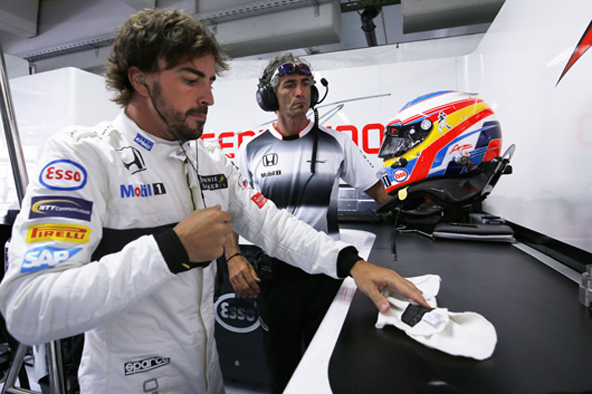 フェルナンド・アロンソ 「新レギュレーションはメルセデスを止められる」