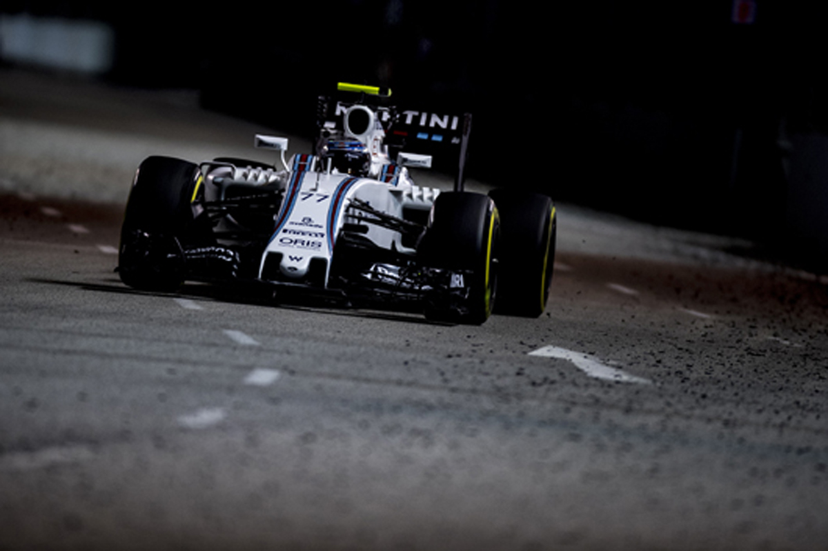 ウィリアムズ：黄旗でQ3進出ならず / F1シンガポールGP 予選