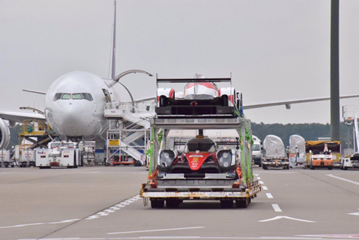 【WEC 富士6時間】 トヨタ TS050ハイブリッドが成田空港に到着