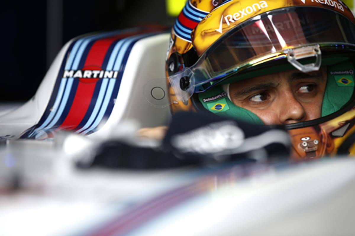 F1：ヘルメットのカラーリング規約を緩和