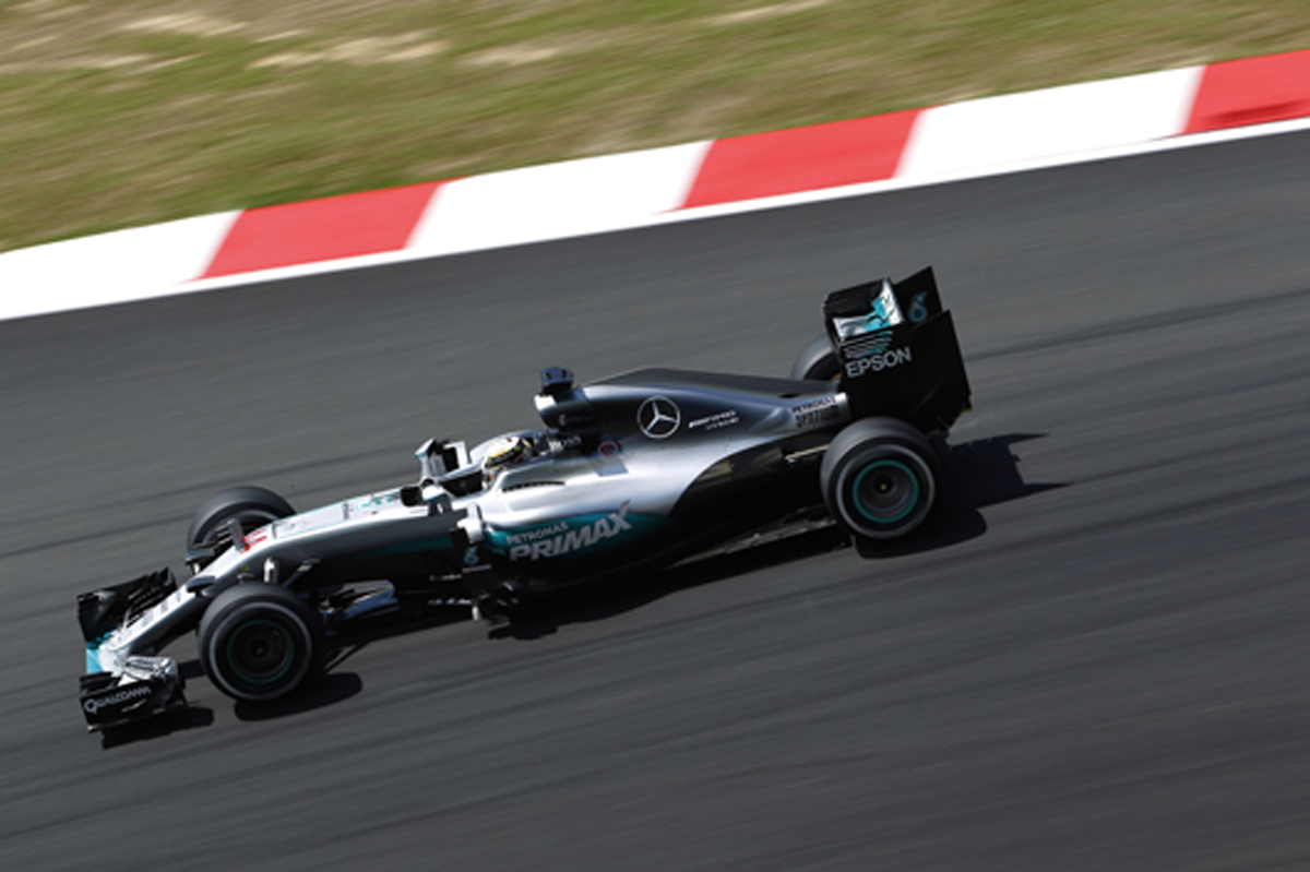 メルセデス：F1マレーシアGP 初日レポート