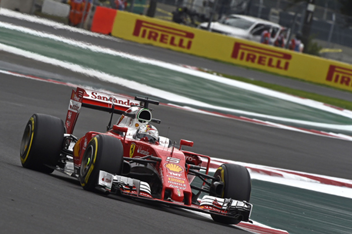 F1メキシコGP フリー走行2回目:セバスチャン・ベッテルがトップタイム
