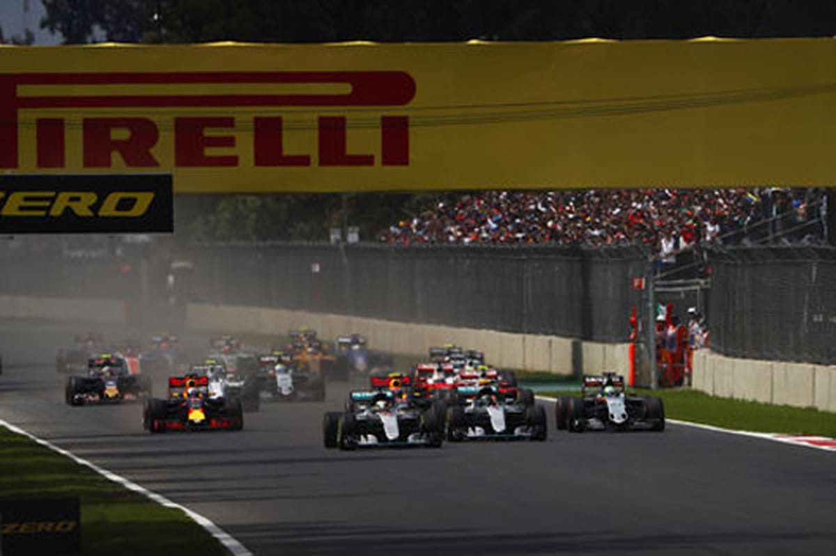 F1メキシコGP 結果:ルイス・ハミルトンがポール・トゥ・ウィン