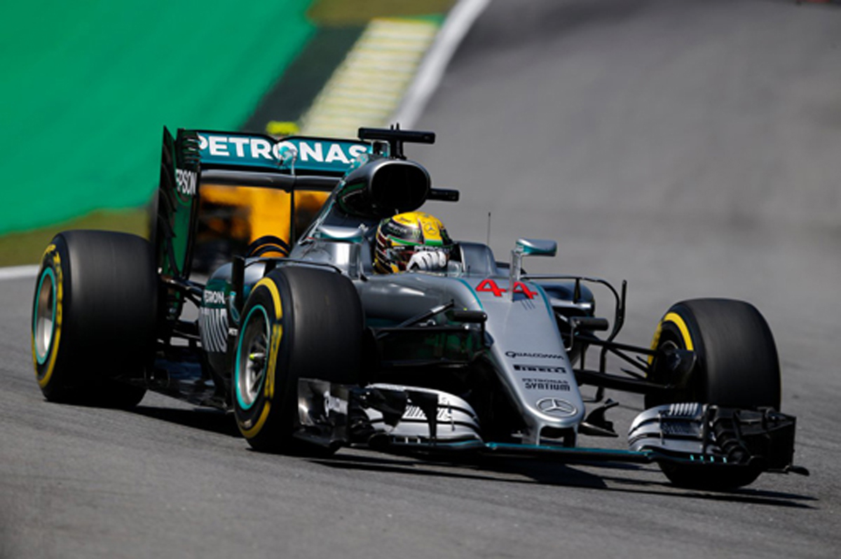 F1ブラジルGP フリー走行2回目：ルイス・ハミルトンがトップタイム