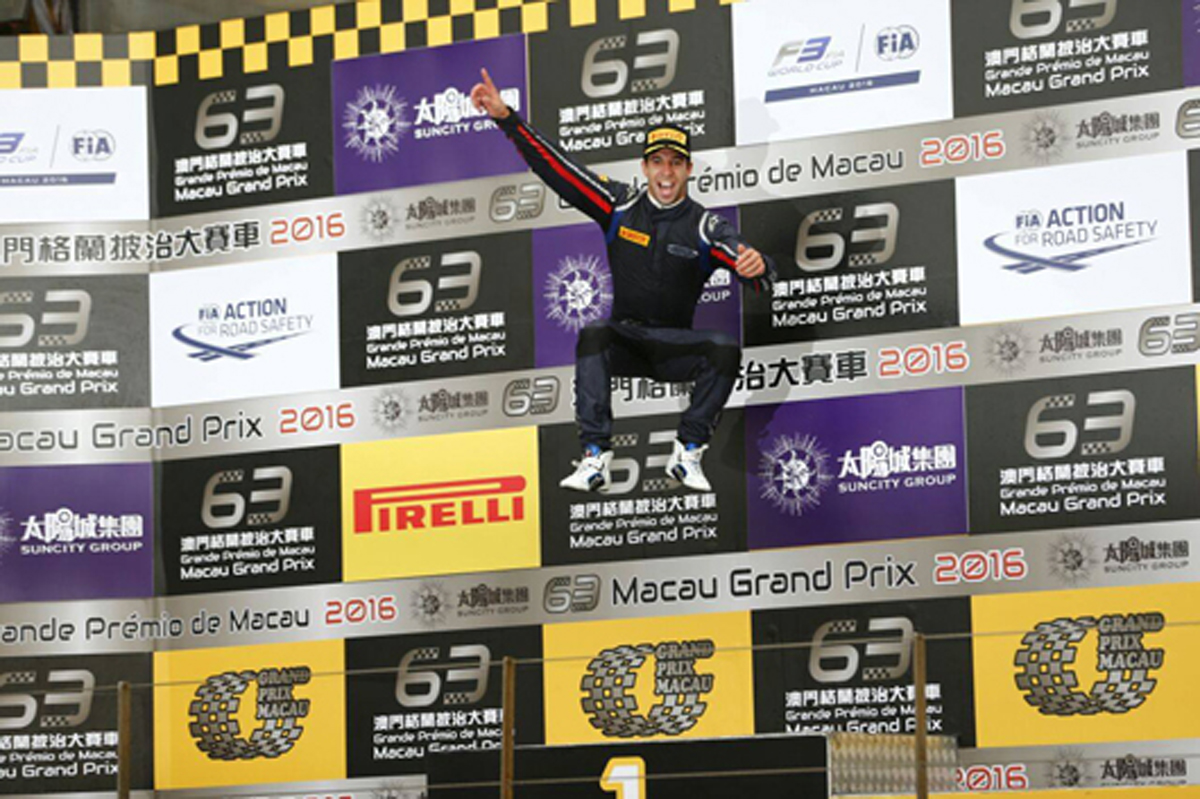 2人の“ベテラン”ドライバーが優勝を争ったマカオGP