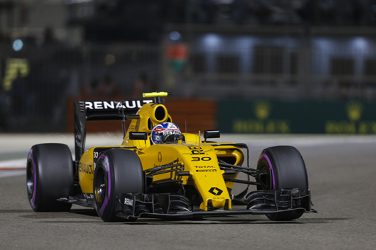 ルノー:F1アブダビGP 金曜フリー走行レポート