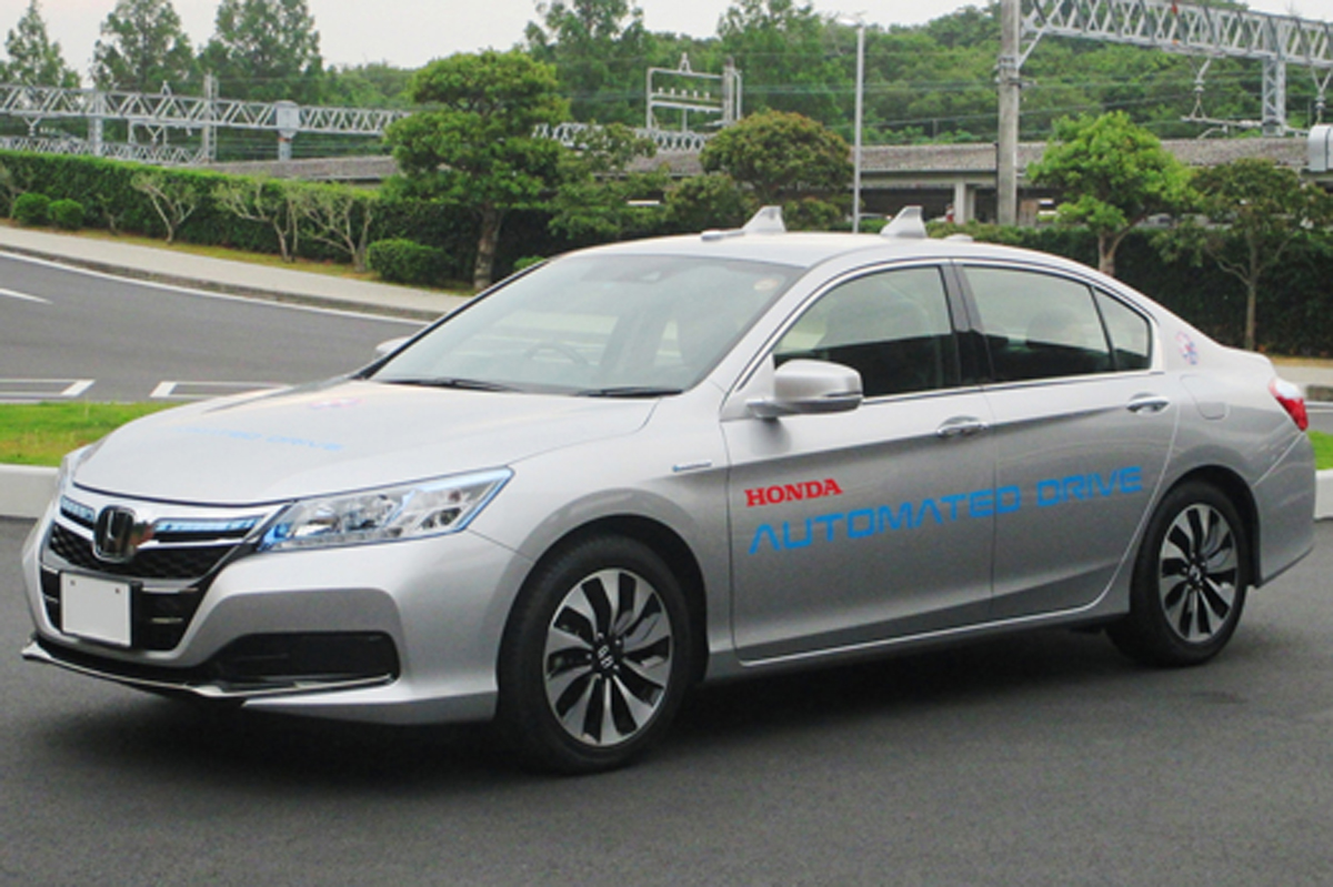 ホンダ、グーグルと自動運転技術を共同研究へ