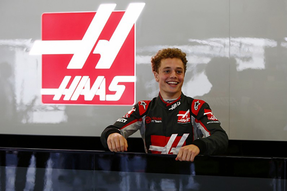 サンティノ・フェルッチ、2017年もハースの開発ドライバーを継続