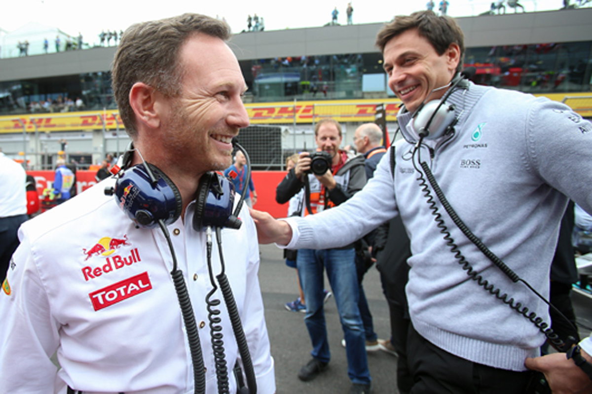 レッドブル 「2017年シーズンのF1は素晴らしい一年になるだろう」