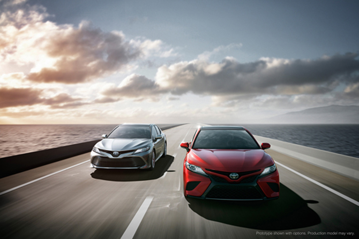 トヨタ、新型カムリを世界初披露
