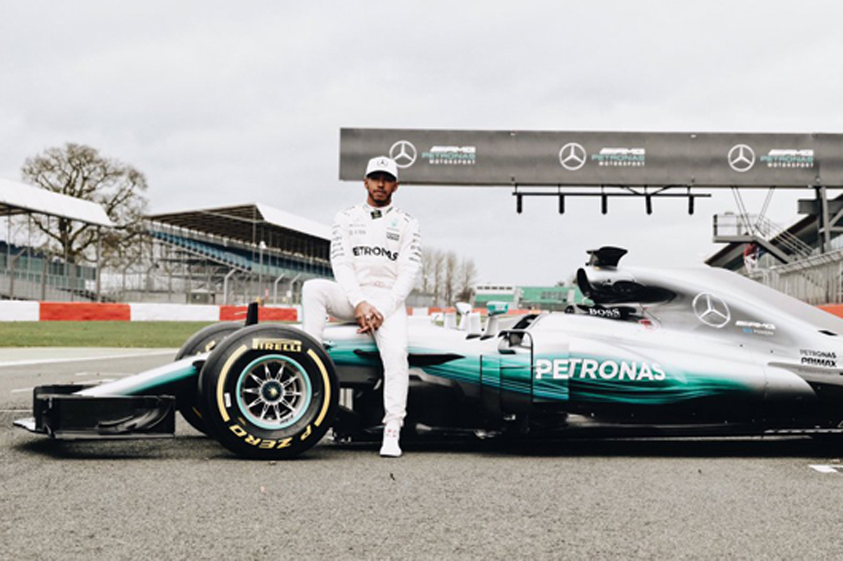 ルイス・ハミルトン、W08に好印象 「すでにかなりのグリップがある」