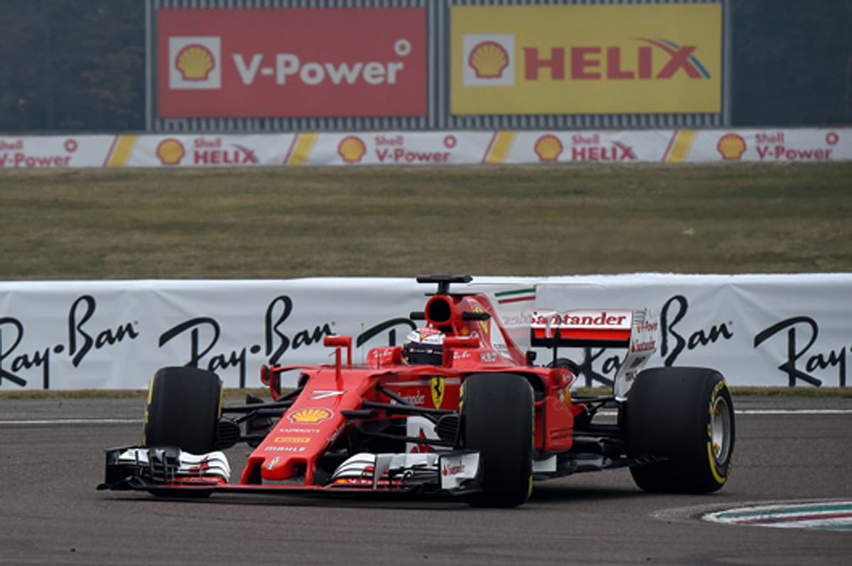 フェラーリ、SF70Hのシェイクダウンを完了