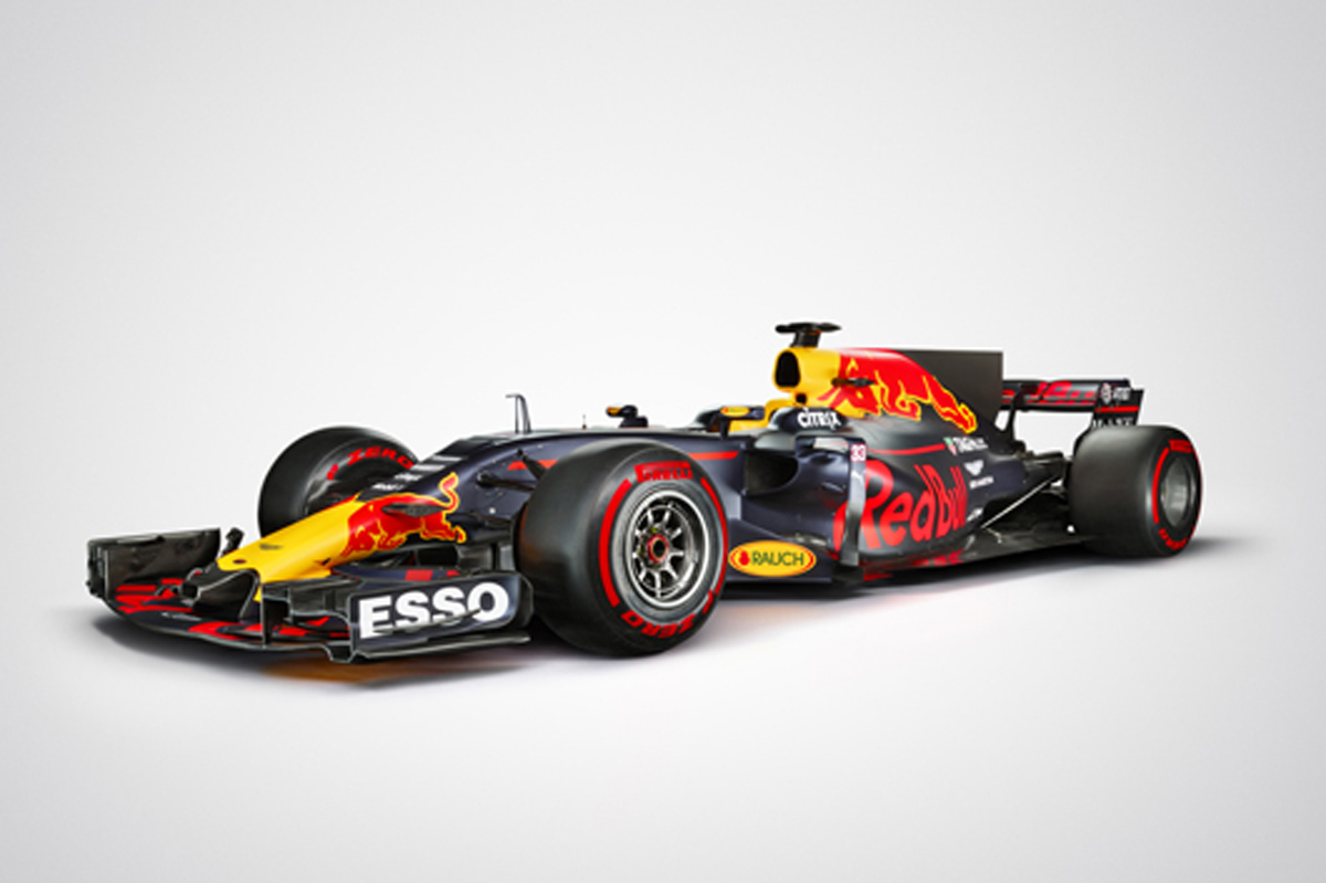 レッドブル RB13：スタジオフォト