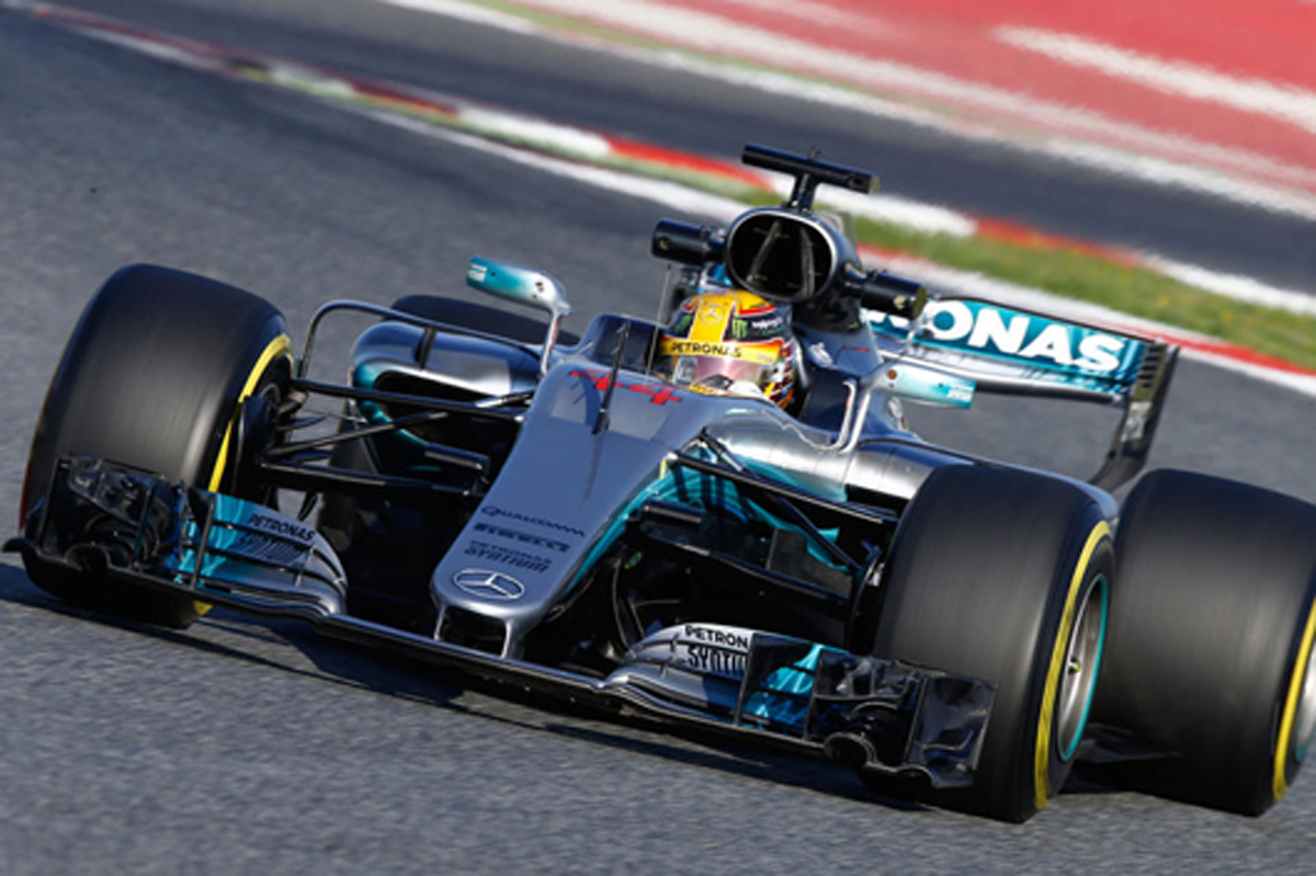 ルイス・ハミルトン 「W08はまさに“ビースト”」