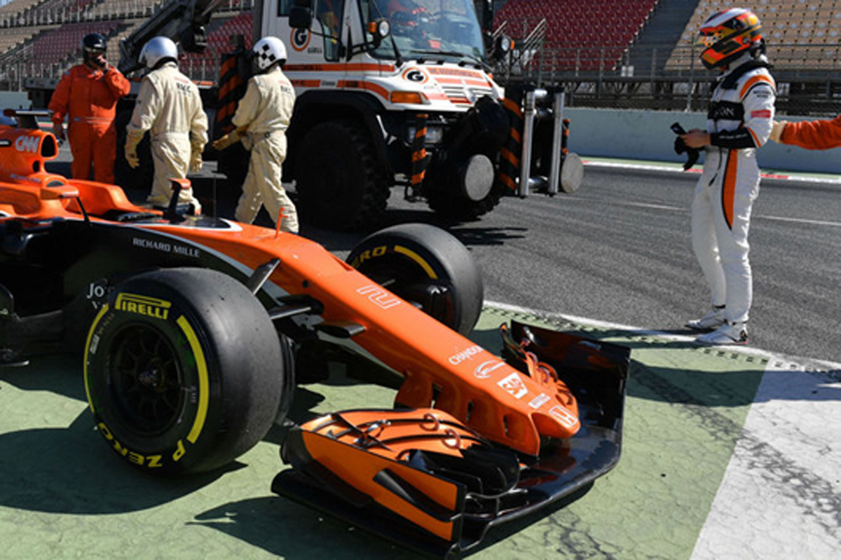 マクラーレン・ホンダ、3日目もトラブル発生で会見をキャンセル