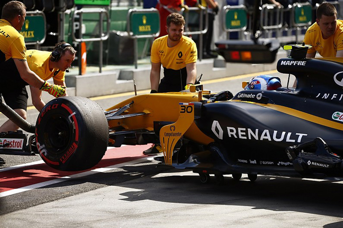 ルノーF1、信頼性対策として昨年型のMGU-Kに戻す