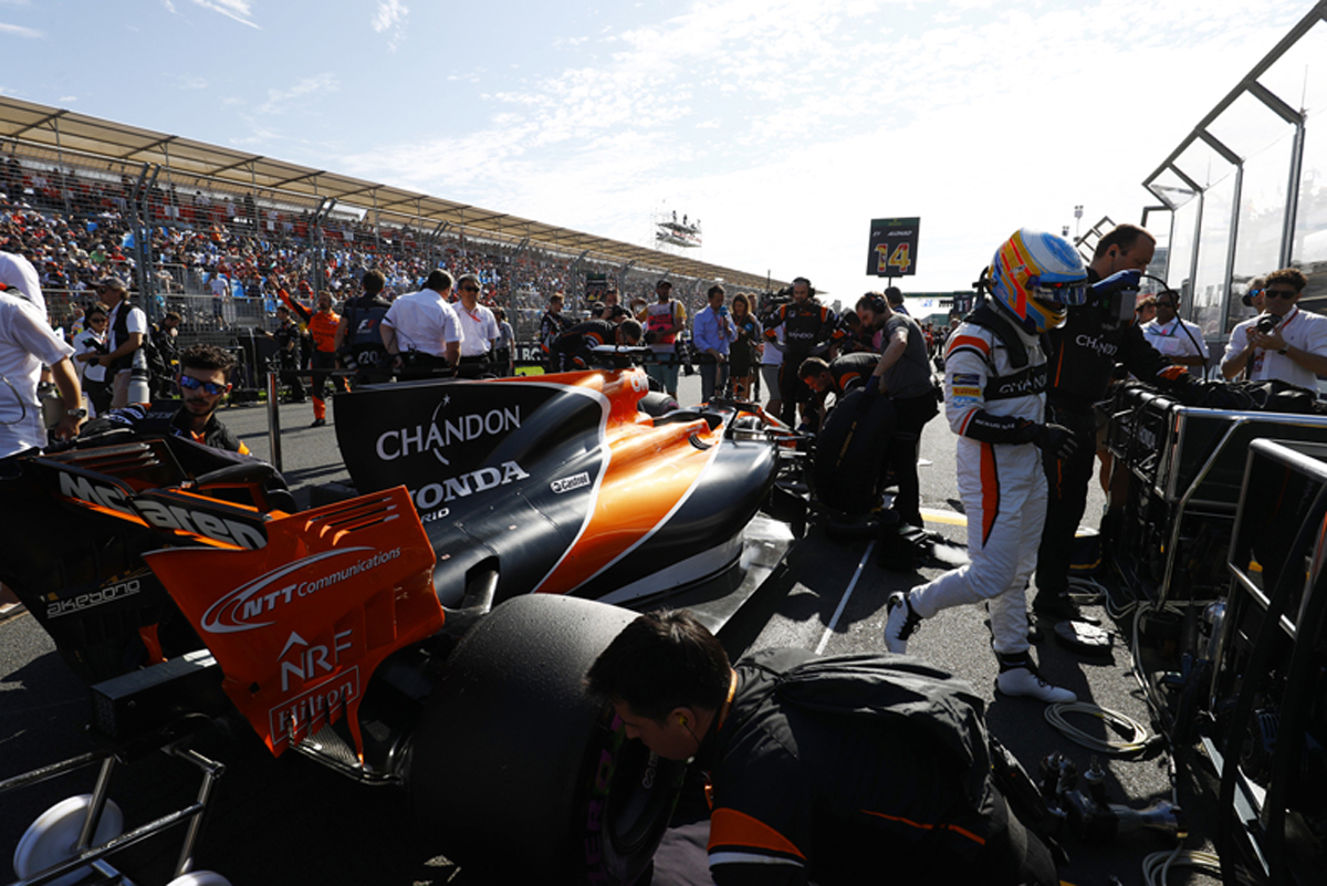 メルセデス、マクラーレンへのF1エンジン供給の噂に口を割らず
