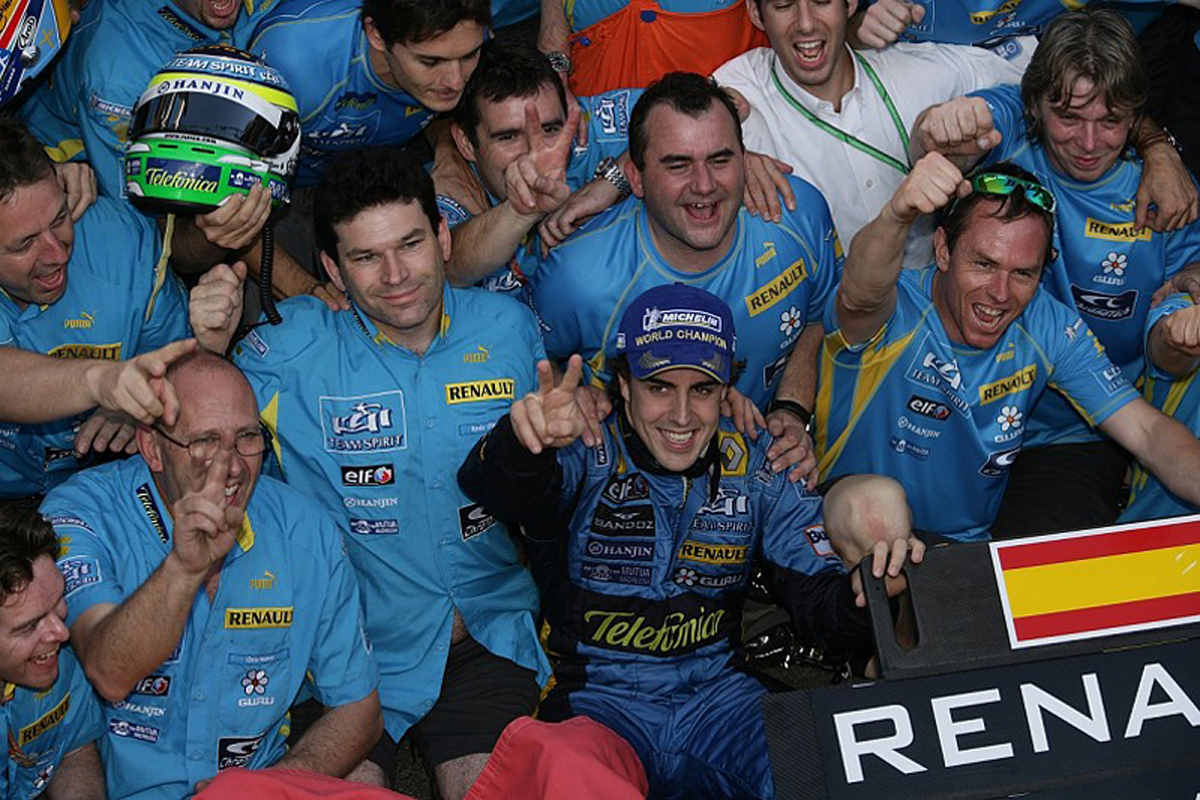 ルノー、2018年のフェルナンド・アロンソ獲得を否定