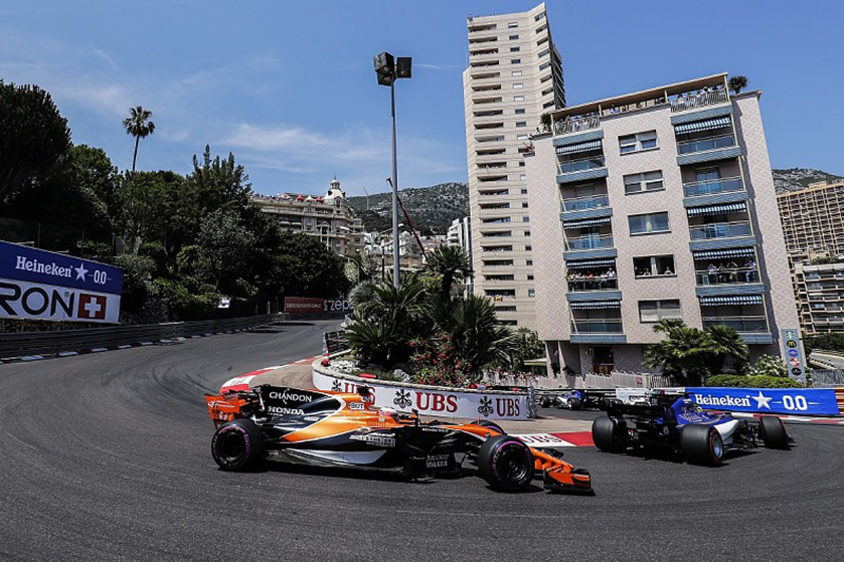 ジェンソン・バトン、F1モナコGPの接触で次戦3グリッド降格ペナルティ