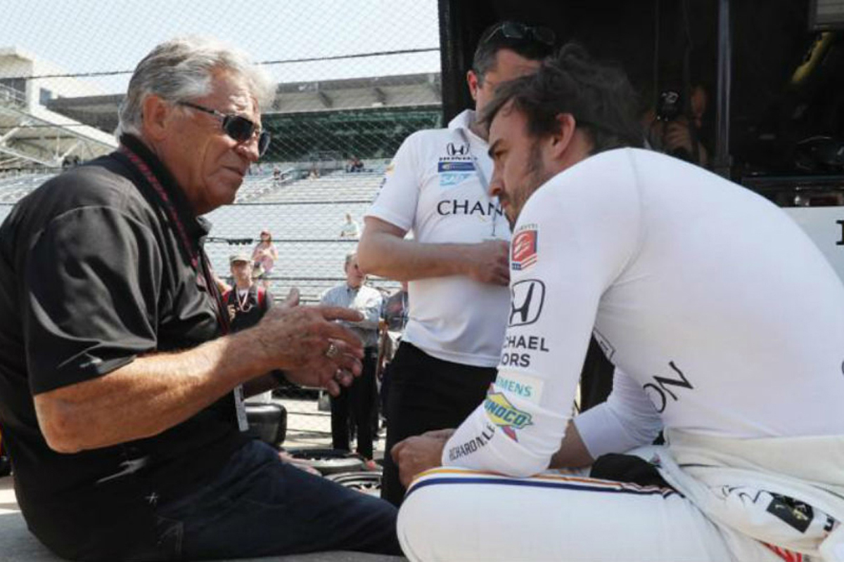 「フェルナンド・アロンソはマクラーレン・ホンダで時間を無駄にしている」