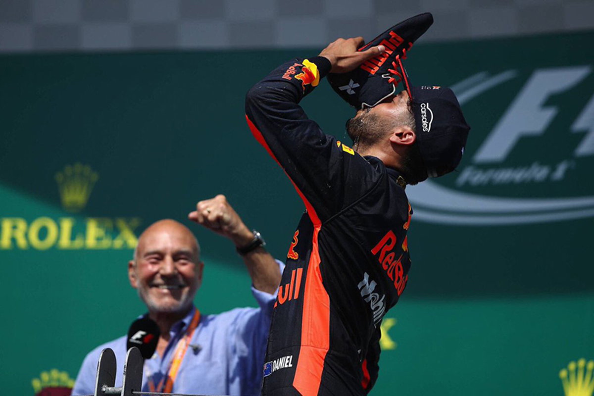 レッドブル:ダニエル・リカルドが久々のシューイ / F1カナダGP